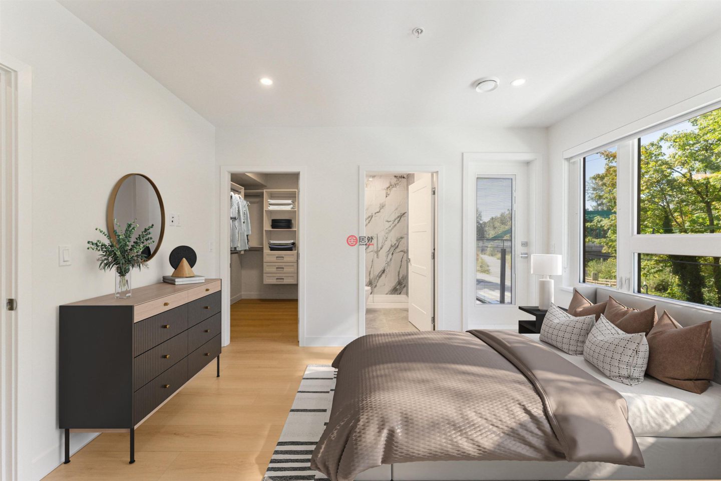 加拿大不列颠哥伦比亚省North Vancouver的公寓，844 St. Denis，编号78525393