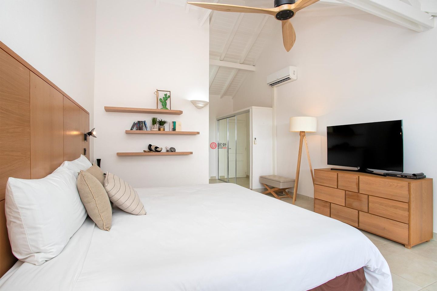 圣马丁岛的独栋别墅，Terres Basses，编号76417947