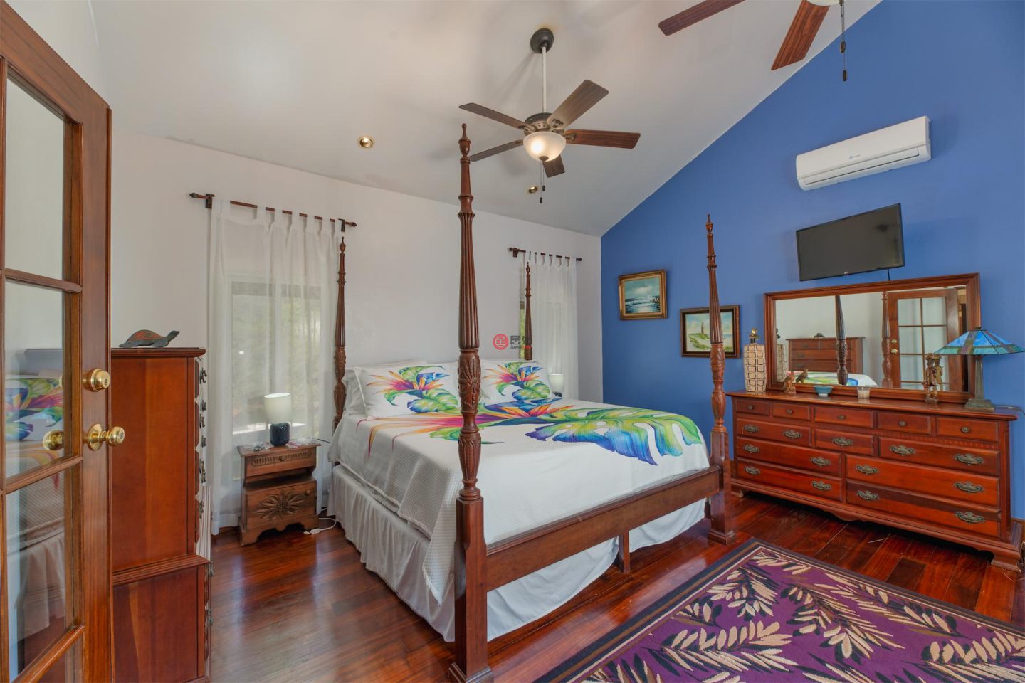 洪都拉斯海湾群岛Roatán的独栋别墅，Island House with Dock & Boats in Parrot Tree，编号77810415