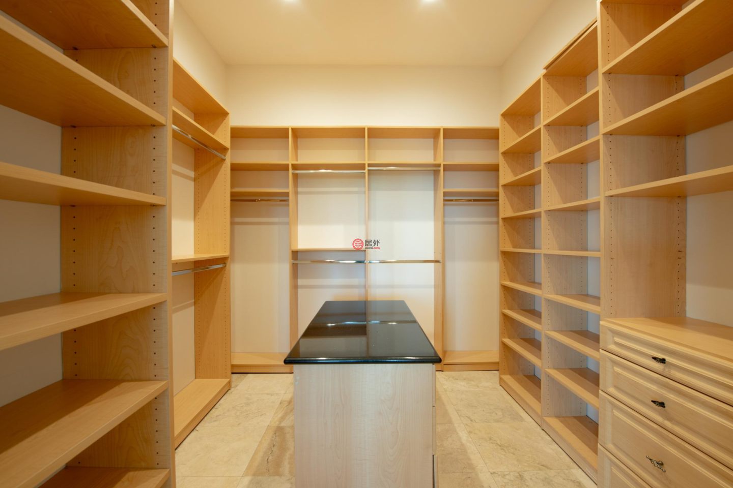 开曼群岛的公寓，313H2，编号78514529