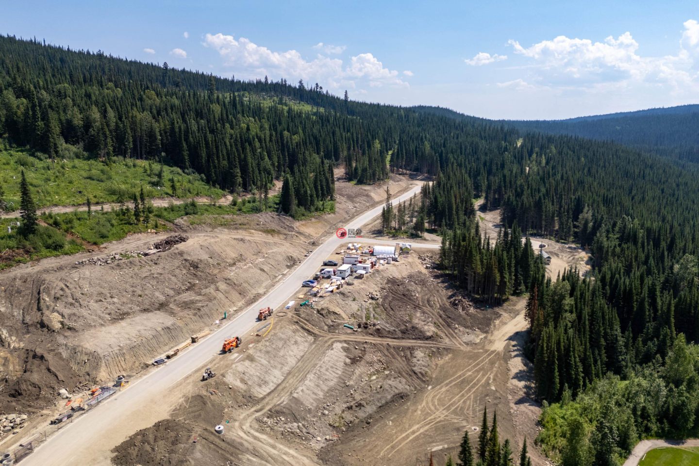 加拿大不列颠哥伦比亚省Sun Peaks的公寓,LOT 4 MCGILLIVRAY LAKE,编号75526920