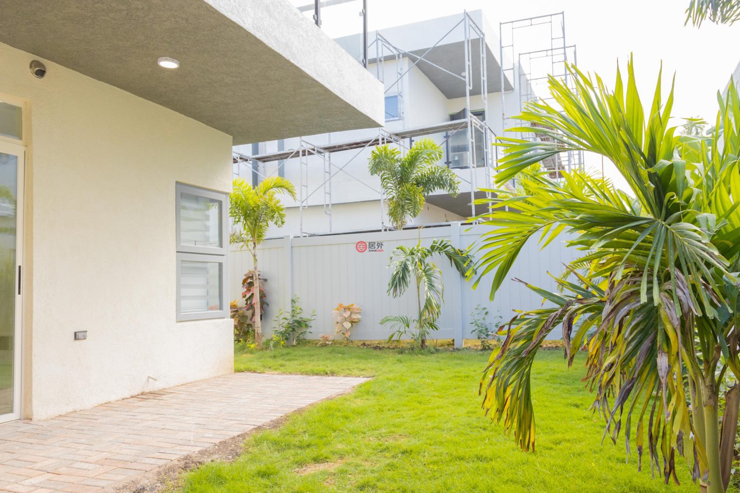 牙买加SurreyKingston的联排别墅，287 The Onyx，编号77834835