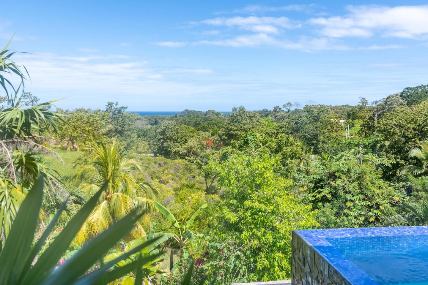 洪都拉斯海湾群岛Roatán的独栋别墅，Charming Garden Hillside 2B/1.5B Home，编号76854666