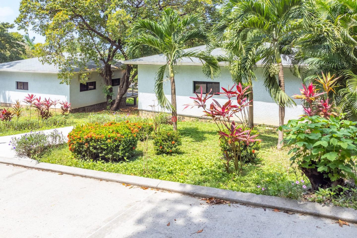 洪都拉斯海湾群岛Roatán的独栋别墅，Modern 2BR Villa in Diamond Hills Resort，编号77143317