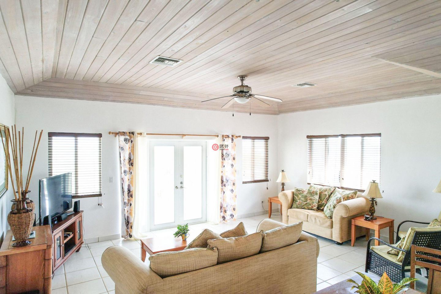 巴哈马Governors Harbour的住宅用地，Beachfront Home & Lot，编号78496141