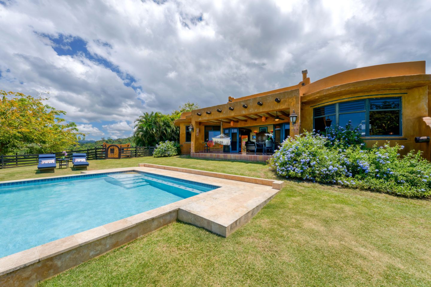 波多黎各Puerto RicoLuquillo的独栋别墅，Lot A Cofresi St. Mameyes I，编号77750196