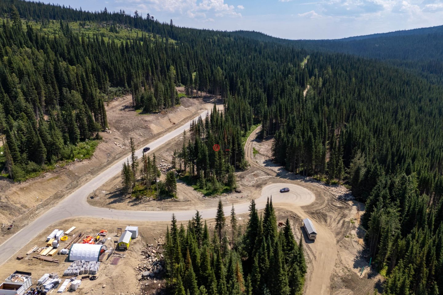 加拿大不列颠哥伦比亚省Sun Peaks的公寓,LOT 9 MCGILLIVRAY LAKE,编号75526188