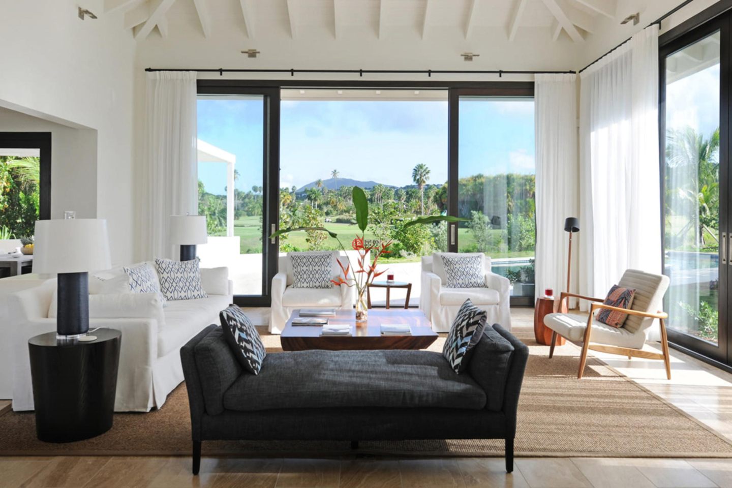 圣克里斯托弗和尼维斯岛NevisSt. Thomas Lowland的独栋别墅，Villas at Pinney's Beach 2003，编号77811638