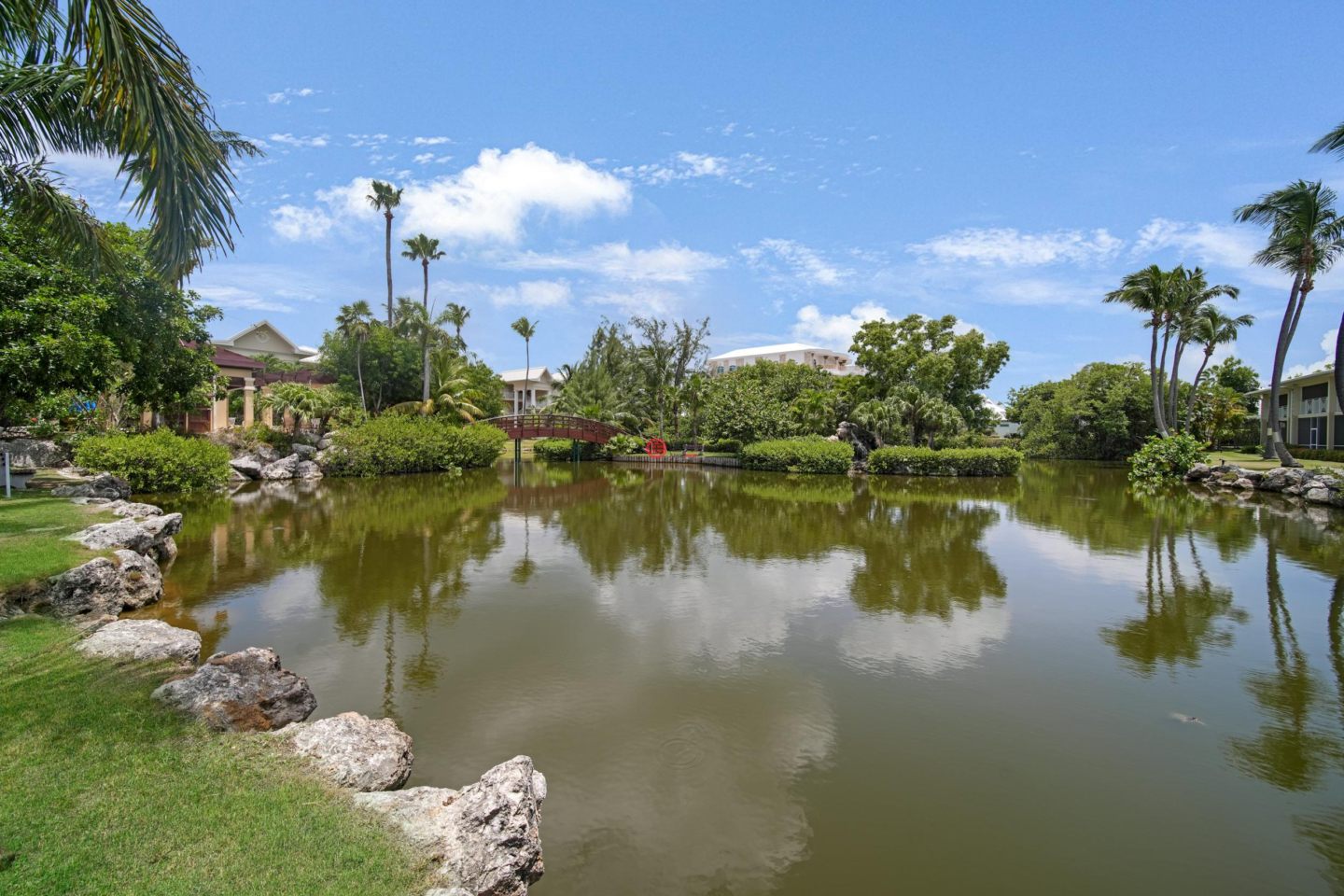 开曼群岛Seven Mile Beach的联排别墅，West Bay Rd Laguna Del Mar 34，编号78395790