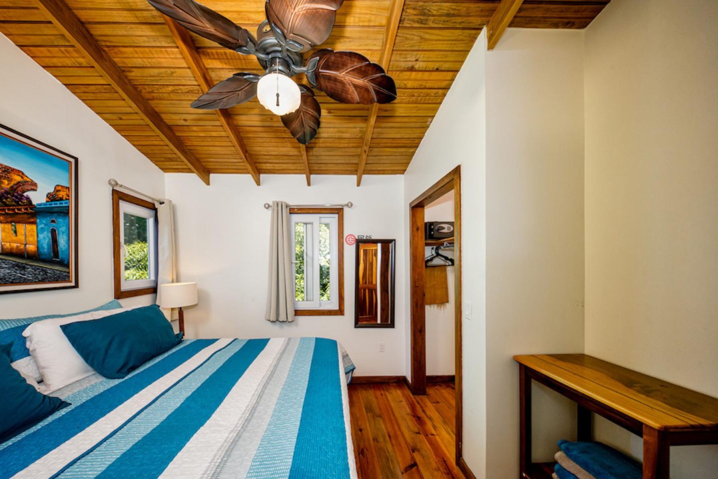 洪都拉斯海湾群岛Roatán的独栋别墅，Turnkey Potential Income Property Between West End & West Bay – Prime Location，编号78484472