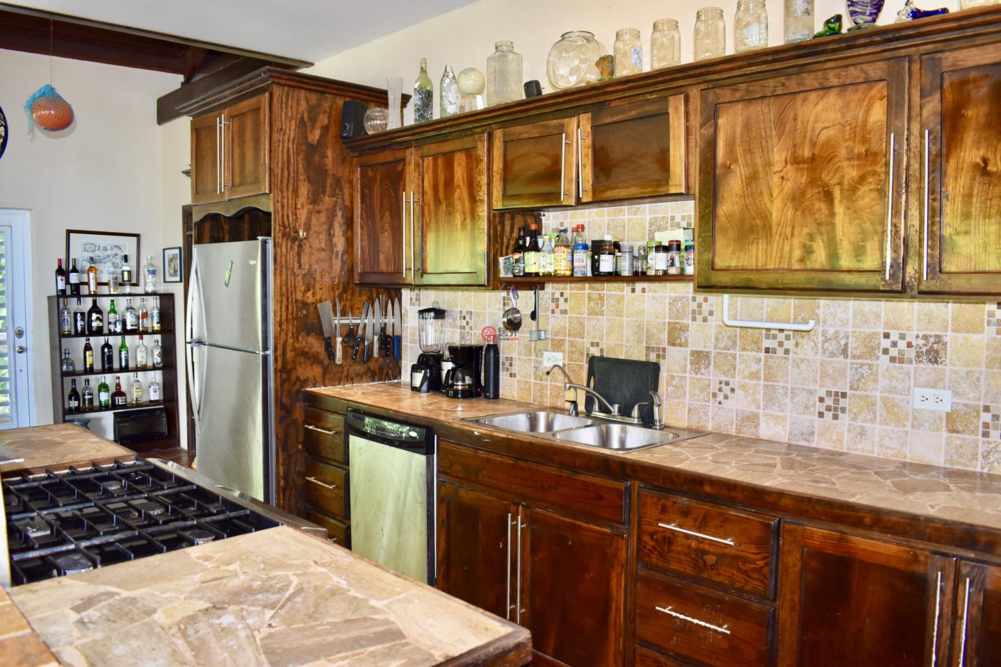 英属维尔京群岛的多单元，Cane Bay Escape，编号77489999