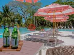 洪都拉斯海湾群岛Roatán的公寓，Oceanfront Condominium D9 Watercolors Resort 3rd Floor Building D，编号76872740