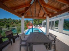 洪都拉斯海湾群岛Roatán的独栋别墅，Breathtaking Ocean View Home with Pool & Garage Coral Views Village，编号77617667