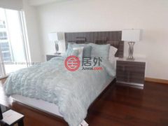 美国佛罗里达州Hallandale Beach的独栋别墅，编号65625648