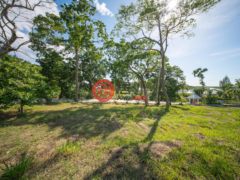 洪都拉斯海湾群岛Roatán的住宅用地，Lot H2 in the Gated Community of Guaiabara Beach，编号78474508