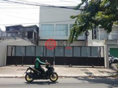 印尼Jawa TimurSurabaya的零售，Lidah wetan，编号54472794