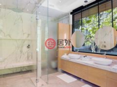 加拿大不列颠哥伦比亚省Roberts Creek的独栋别墅，1887 Lower Road，编号77773404