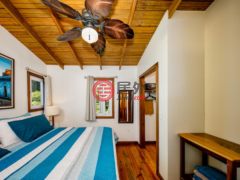 洪都拉斯海湾群岛Roatán的独栋别墅，Turnkey Potential Income Property Between West End & West Bay – Prime Location，编号78484472