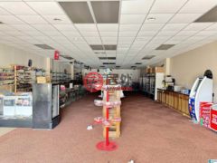美国阿拉巴马州安尼斯顿的零售，None 8149 MCCLELLAN BOULEVARD，编号75983460
