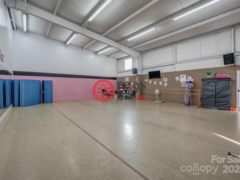 美国北卡罗莱纳州Kings Mountain的商业转让，None 301 S Battleground Avenue，编号76665455
