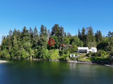 9844 Northeast Lafayette Avenue, Bainbridge Island, WA 98110