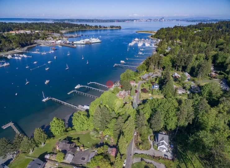 美国华盛顿州班布里奇岛3卧2卫的房产